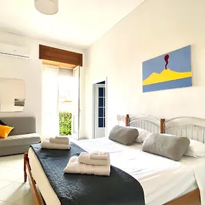 https://casa-luisa-naples.hotels-amalfi.com